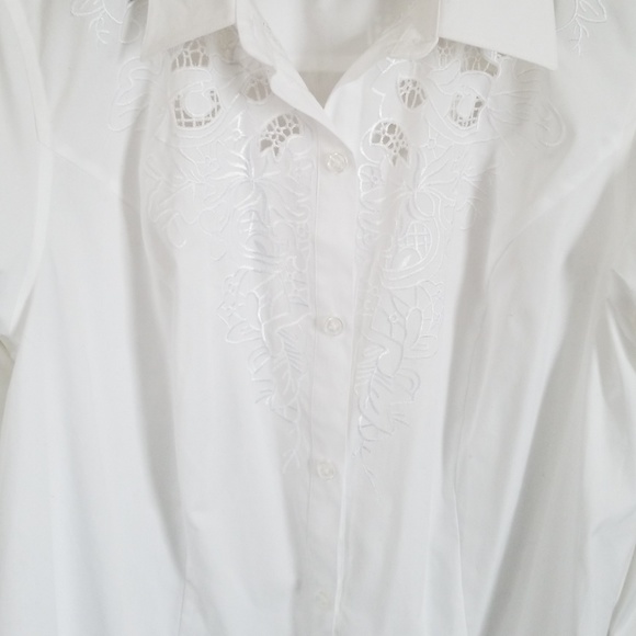 CJ Banks Button Down Shirt - Picture 2 of 4